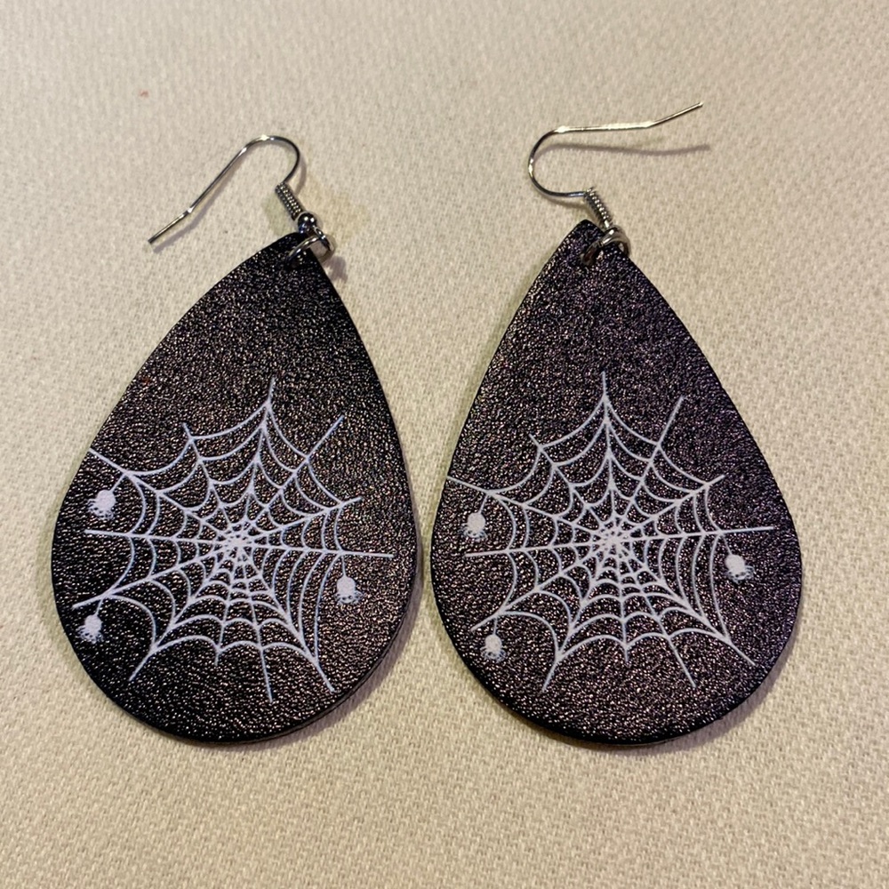 Black earrings